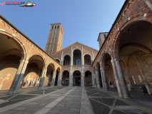 Basilica Sant'Ambrogio din Milano 10