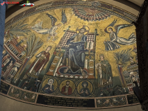 Basilica Sant'Ambrogio din Milano 46