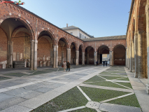 Basilica Sant'Ambrogio din Milano 48