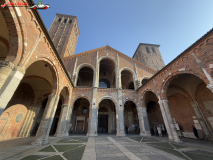 Basilica Sant'Ambrogio din Milano 49