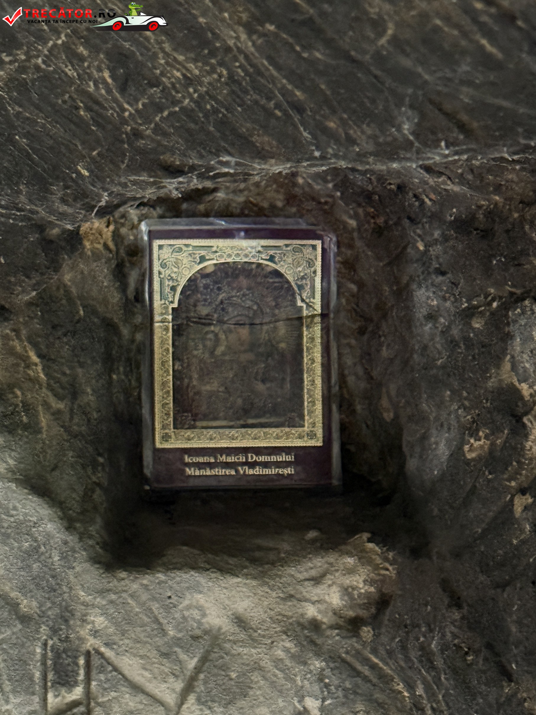 Biserica Rupestră Aluniș, Buzău, România – Imagini cu Obiective Turistice