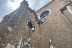 Biserica Santa Maria Gloriosa dei Frari 03