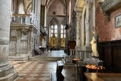 Biserica Santa Maria Gloriosa dei Frari 32