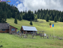 Campingul Glăvoi 02