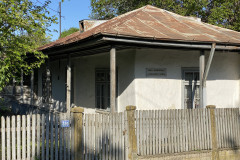 Casa Memorială „Alexandru Sahia” 54