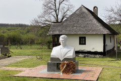 Casa memorială Nicolae Ceaușescu – Scornicești 23