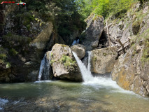 Cascada Iadolina 14