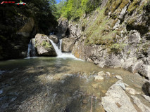 Cascada Iadolina 19