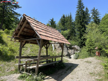 Cascada Jávárdi 31