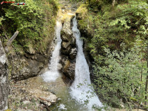 Cascada Moara dracilor 23