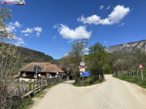 Cascadele de travertin de la Șipote mai 2023 01