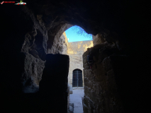 Catacombele din Paphos, Cipru 54