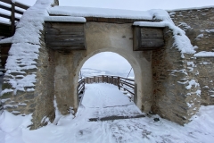 Cetatea Devei iarna 70