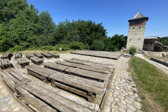 Cetatea Mălăiești 37