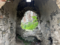 Cetatea Șoimoș 33