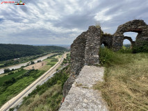 Cetatea Șoimoș 48
