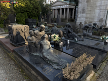 Cimitirul Monument din Milano 64