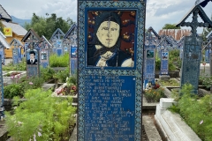 Cimitirul Vesel din Săpânţa  41