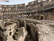 Colosseumul din Roma 185