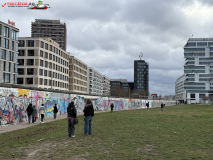 East Side Gallery din Berlin 28