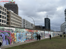 East Side Gallery din Berlin 30