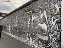 East Side Gallery din Berlin 32