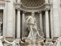 Fontana di Trevi Roma 12