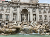 Fontana di Trevi Roma 13