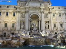 Fontana di Trevi Roma 44