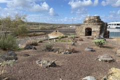 Lime kilns, Tenerife 05