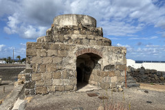 Lime kilns, Tenerife 10