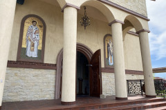 Mănăstirea 23 August 11
