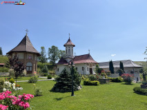 Mănăstirea Acoperământul Maicii Domnului Secrieș-Moldovița 33