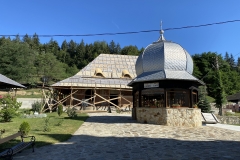 Mănăstirea Almaș 13