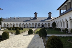 Manastirea Aninoasa 05