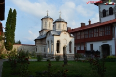 Mănăstirea Arnota 30