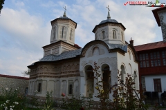 Mănăstirea Arnota 33