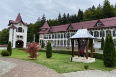 Mănăstirea Berivoi 26