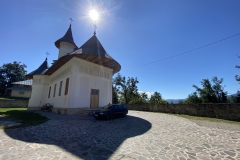 Mănăstirea Bisericani 12
