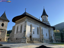 Mănăstirea Ortodoxă Bistrița aprilie 2024 07