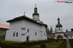 Manastirea Bogdana 15