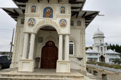 Mănăstirea Brădițel 18