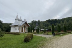 Mănăstirea Bucium 37