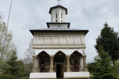 Mânăstirea Cămărășeasca 13