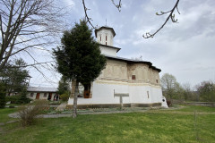 Mânăstirea Cămărășeasca 47