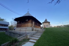Mănăstirea Caraclău 10