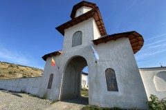 Mănăstirea Cheile Turzii 01