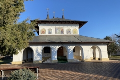 Manastirea Chiroiu 05
