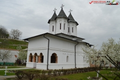 Manastirea Clocociov 16