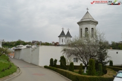 Manastirea Clocociov 9